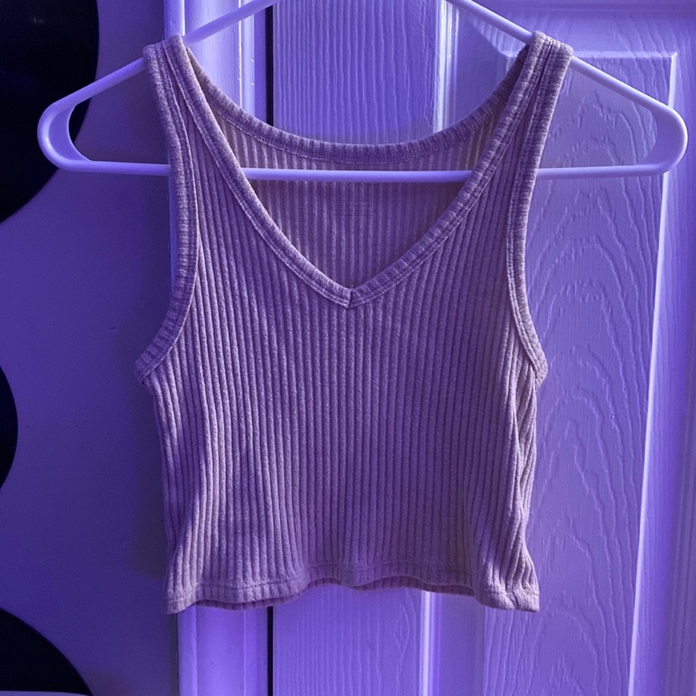 cropped tank top